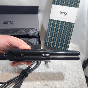 Lena Salon Designer Pro Flat Iron LN-66B New Gift Box Travel Bag Glittery Black